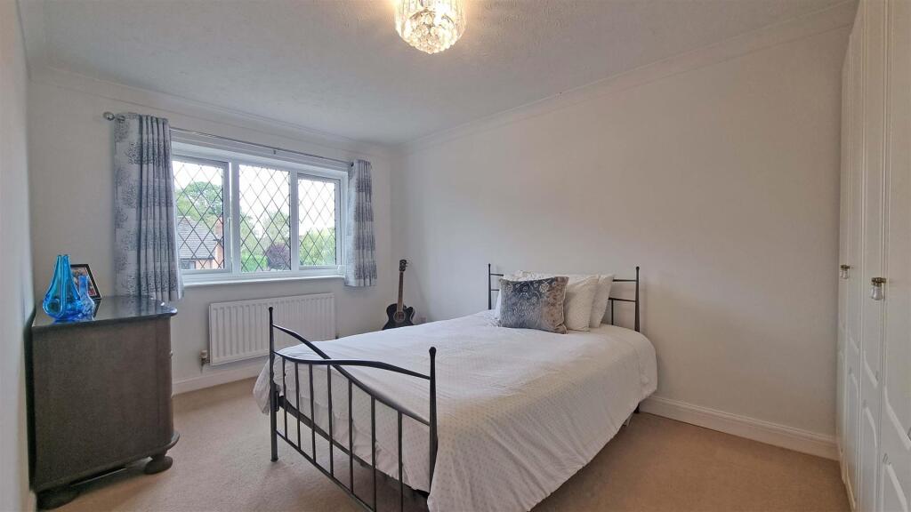 Additional image 17 of Sycamore Drive, Hollywood