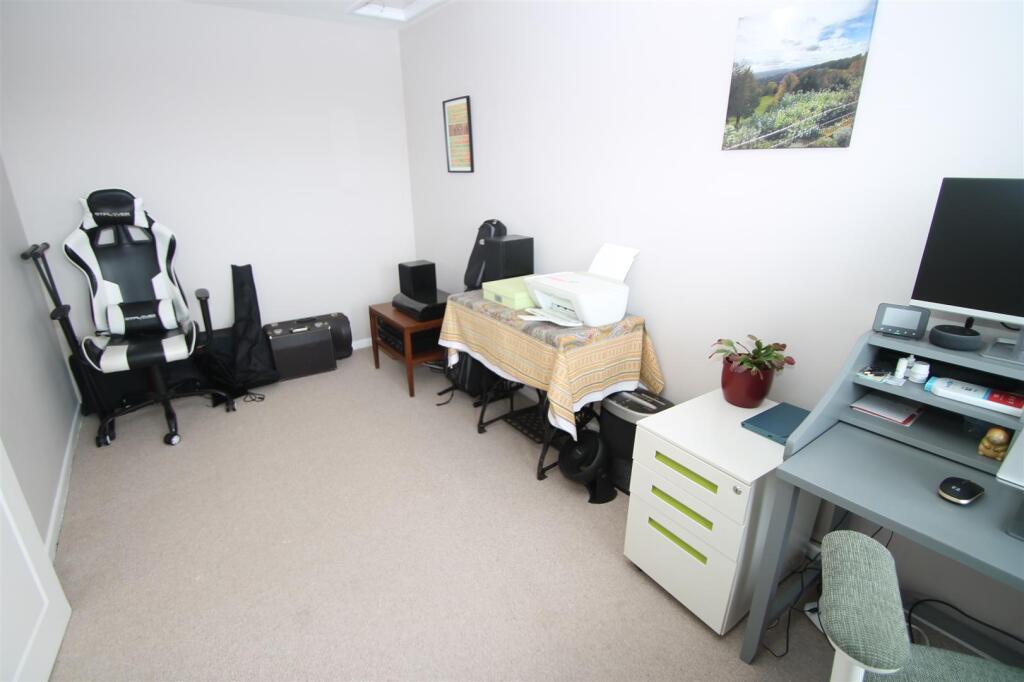 Additional image 17 of Greenbush Drive, Halesowen