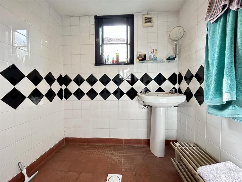 Additional image 18 of Hagley Road West, Oldbury