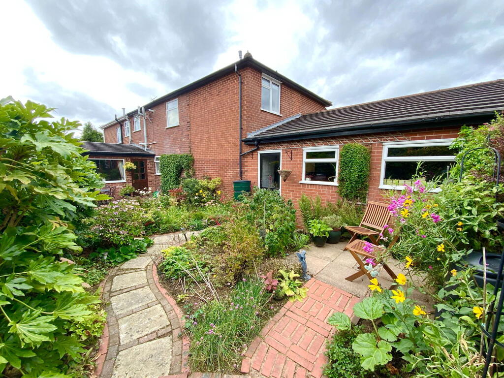 Additional image 20 of HALESOWEN, Astley Avenue