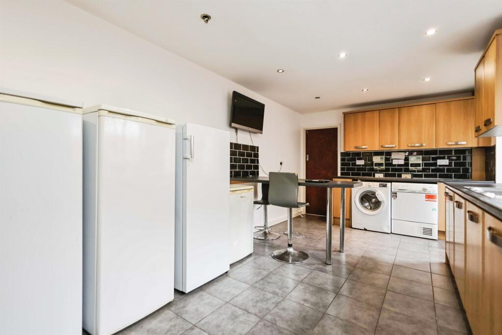 Additional image 15 of Compton Road, CRADLEY HEATH