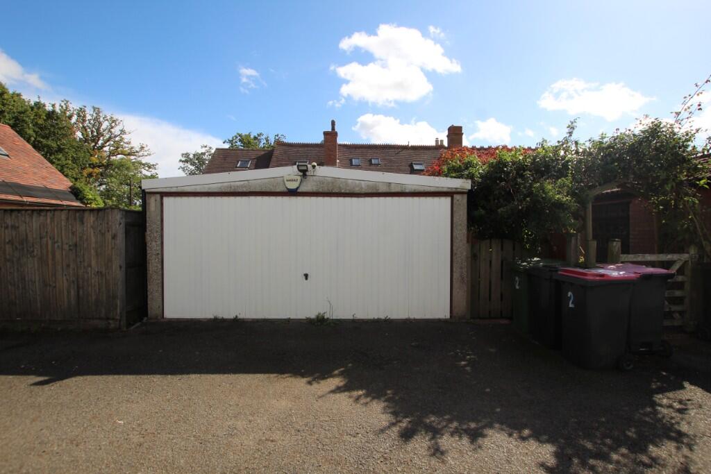 Additional image 3 of Hollyland, Shustoke B46