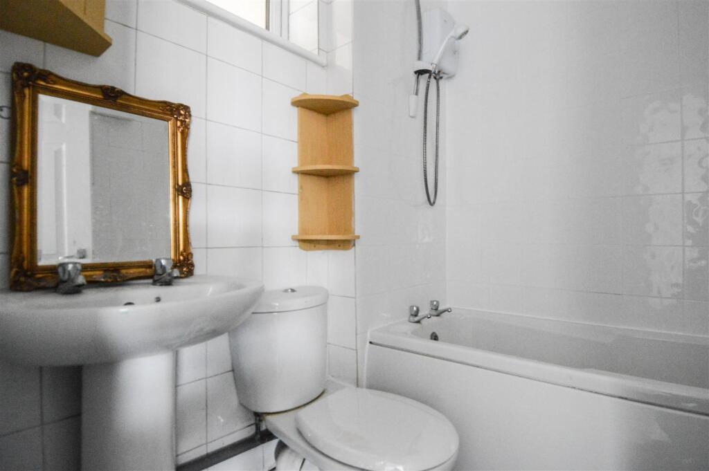 Additional image 4 of Pennine Road, Bromsgrove, Worcestershire, B61