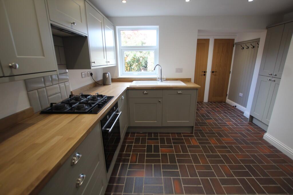 Additional image 21 of Hollyland, Shustoke B46