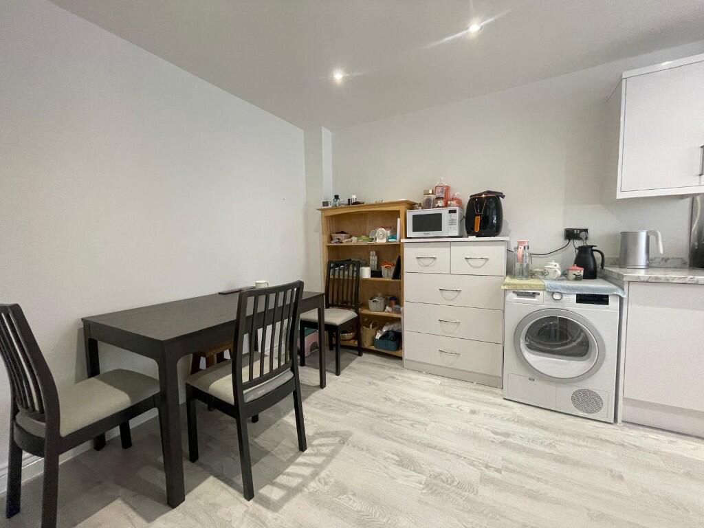 Additional image 46 of The Woodlands, Oldbury, West Midlands, B68