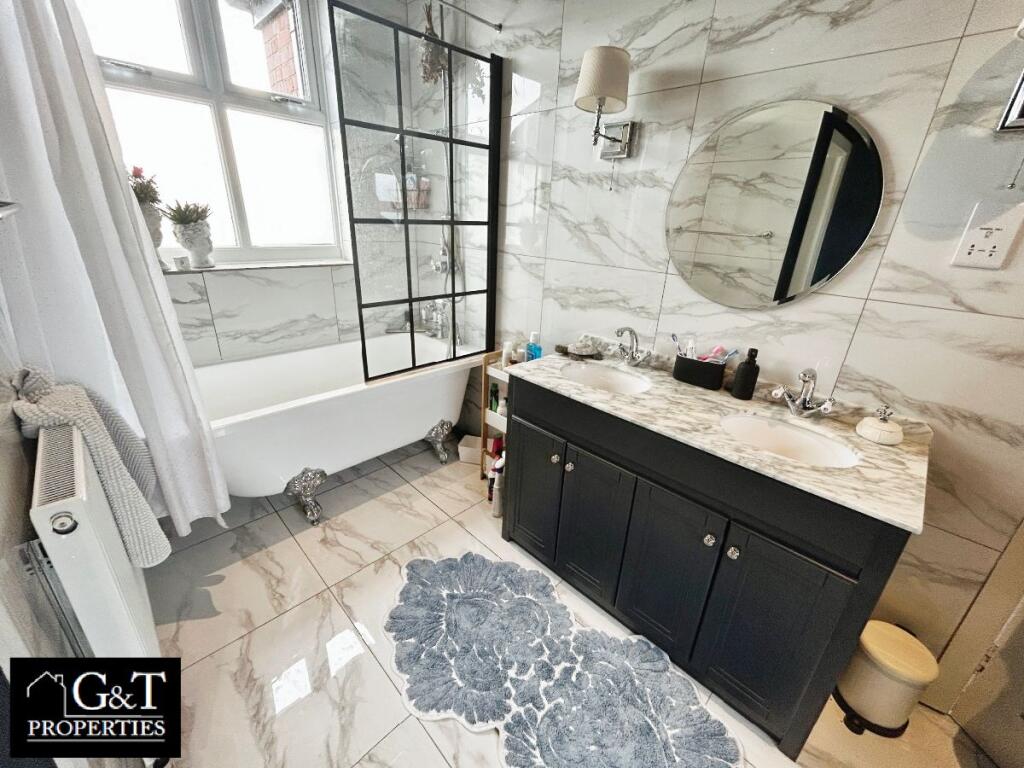 Additional image 4 of High Street, Cradley Heath