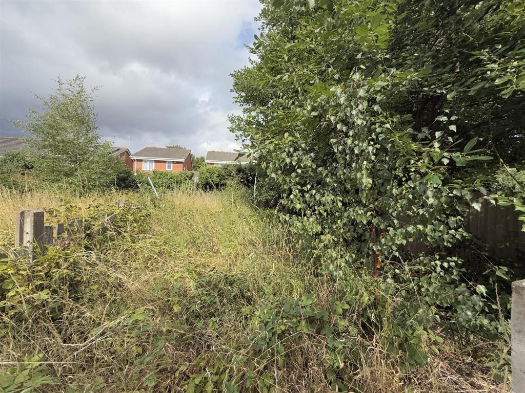 Additional image 18 of Halesowen Road, Cradley Heath