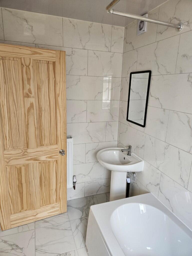 Additional image 5 of Regent Road, Oldbury, West Midlands, B69