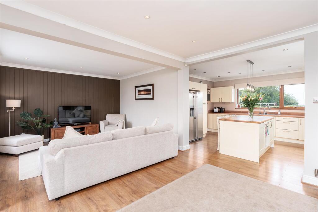 Additional image 5 of Hillcrest, Dordale Road, Bournheath