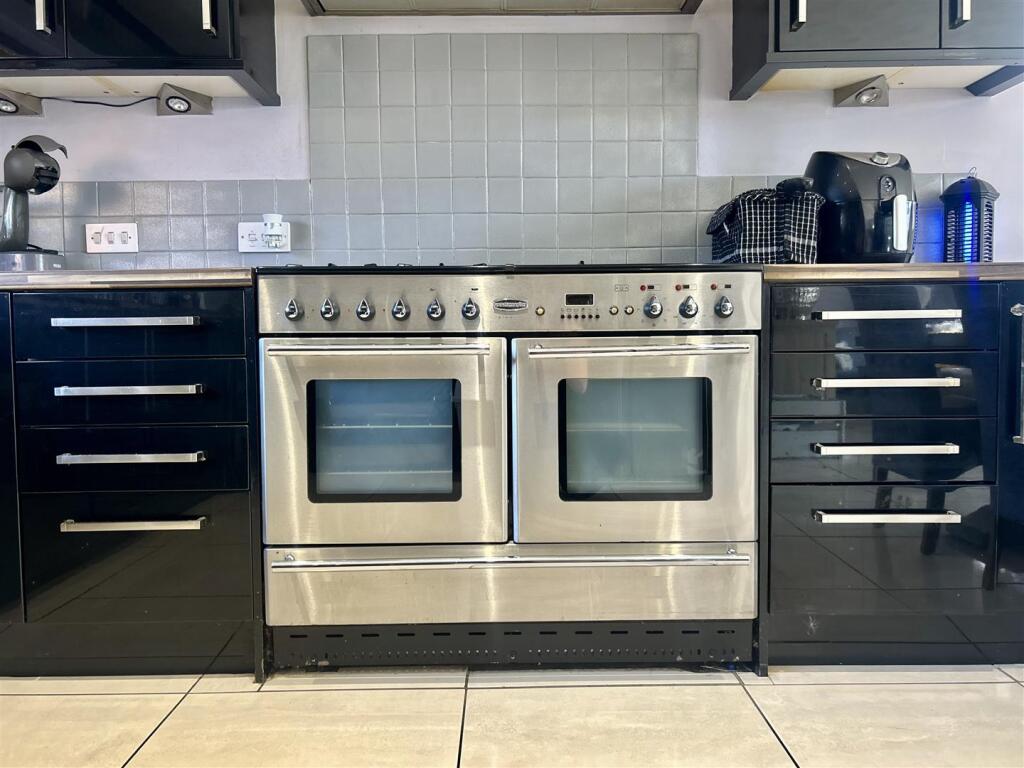 Additional image 6 of Halesowen Road, Cradley Heath