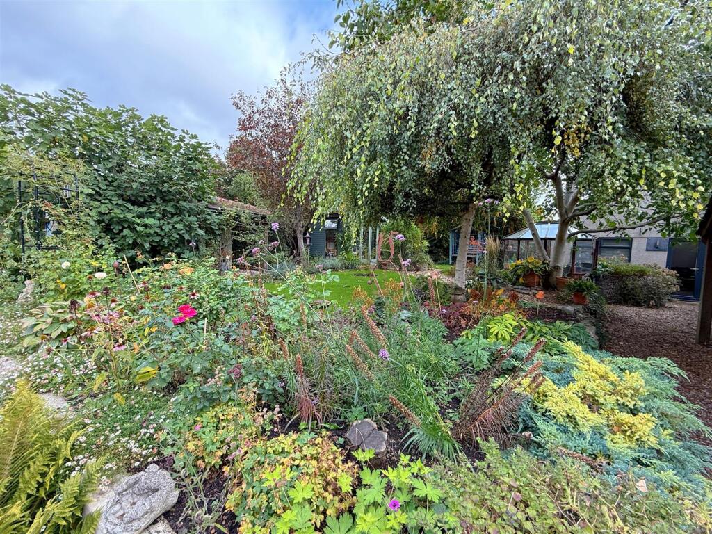 Additional image 4 of Tower Close, Bidford-on-Avon, Alcester