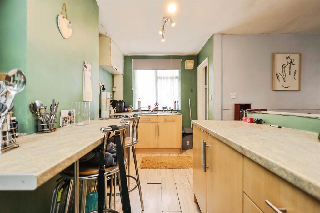 Additional image 18 of Central Avenue, Rowley Regis