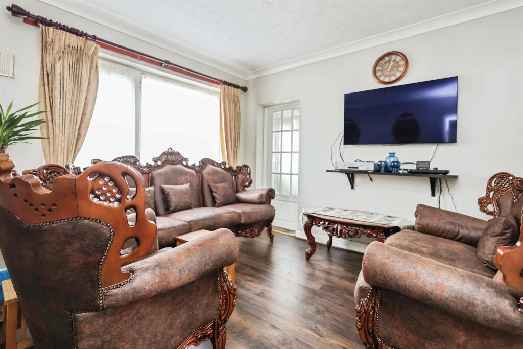 Additional image 4 of Broadway, Oldbury