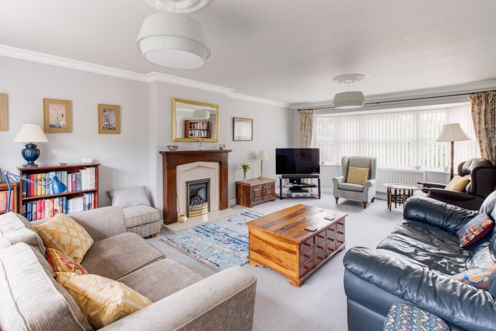 Additional image 4 of Whitford Gardens, Bromsgrove, Worcestershire, B61