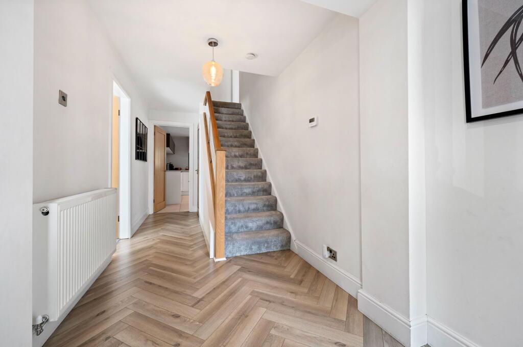 Additional image 13 of 74 Station Road, Wythall