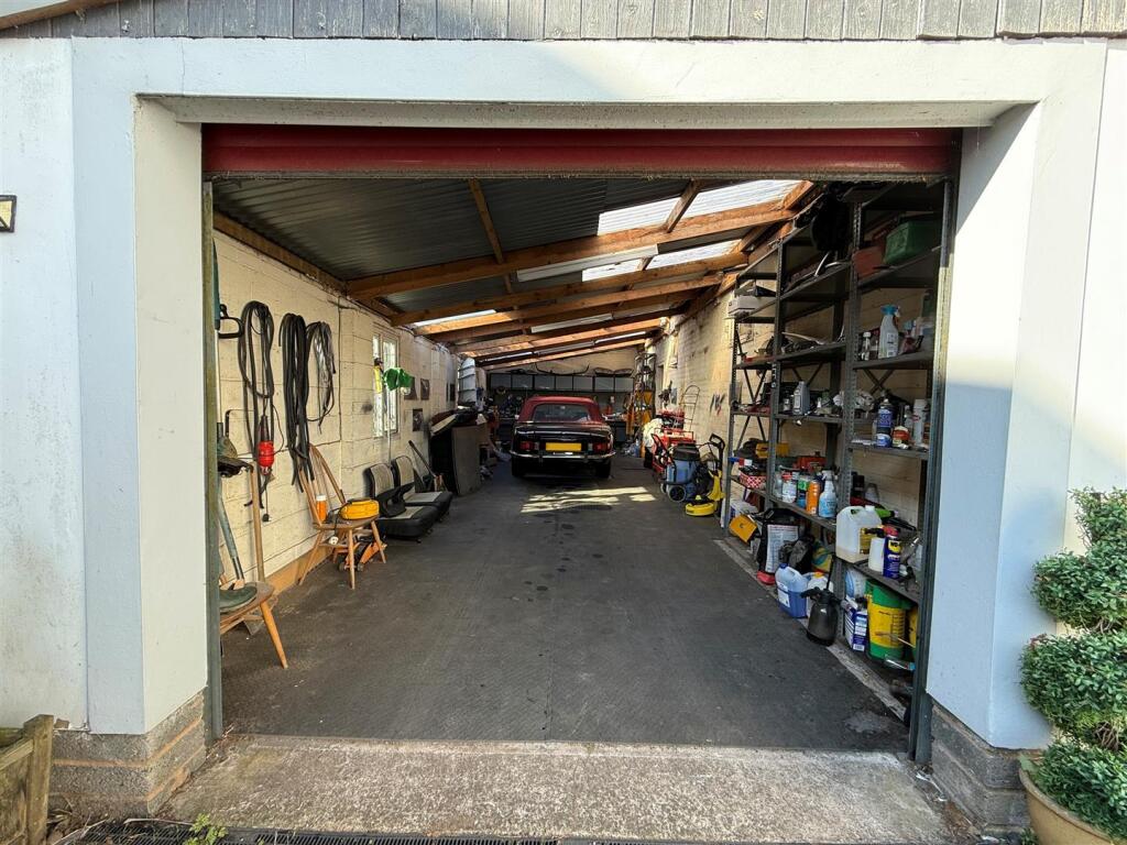 Additional image 31 of Gateley Road, Oldbury