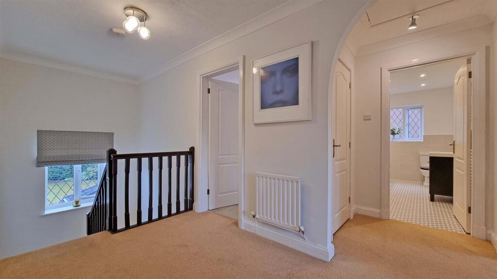 Additional image 21 of Sycamore Drive, Hollywood