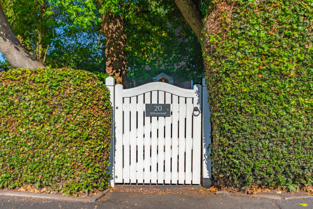 Additional image 4 of Willow Road, Bromsgrove