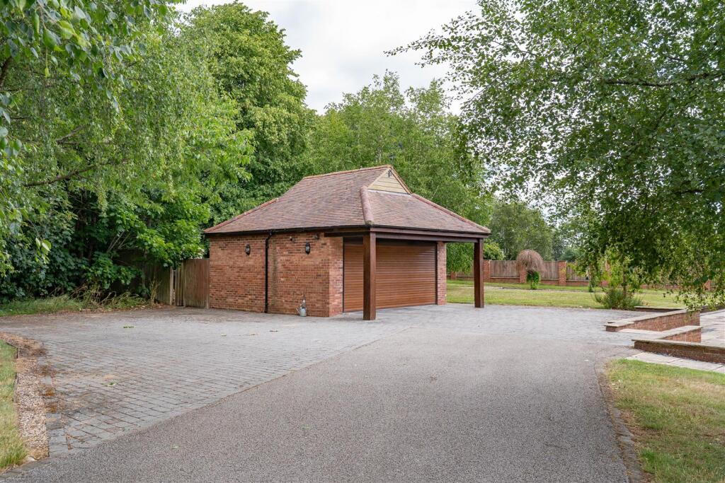 Additional image 37 of Brockhill Lane, Alvechurch