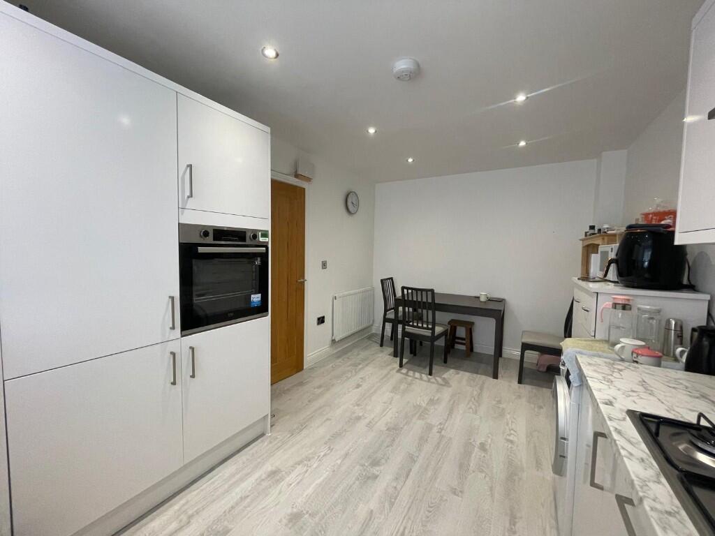 Additional image 42 of The Woodlands, Oldbury, West Midlands, B68