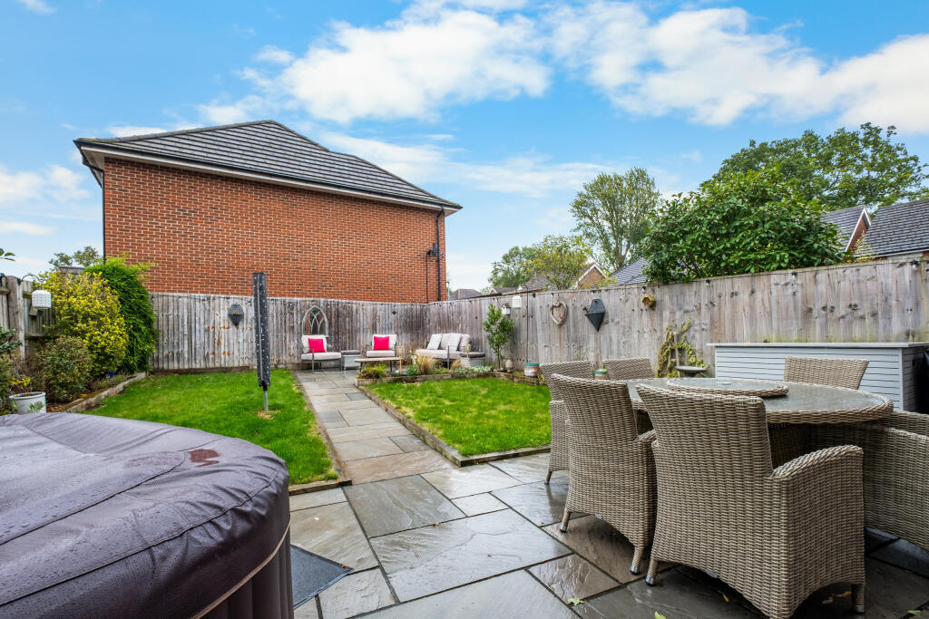 Additional image 22 of Sidings Close, Bromsgrove B60 3SG