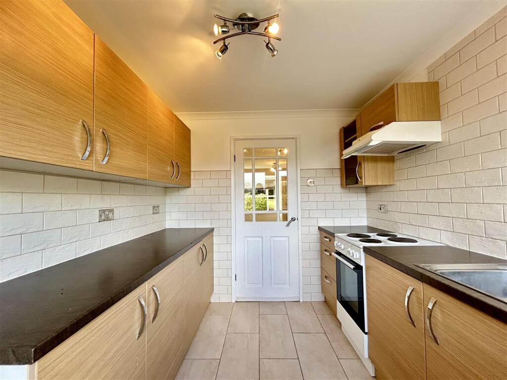 Additional image 9 of Wicklow Close, Halesowen