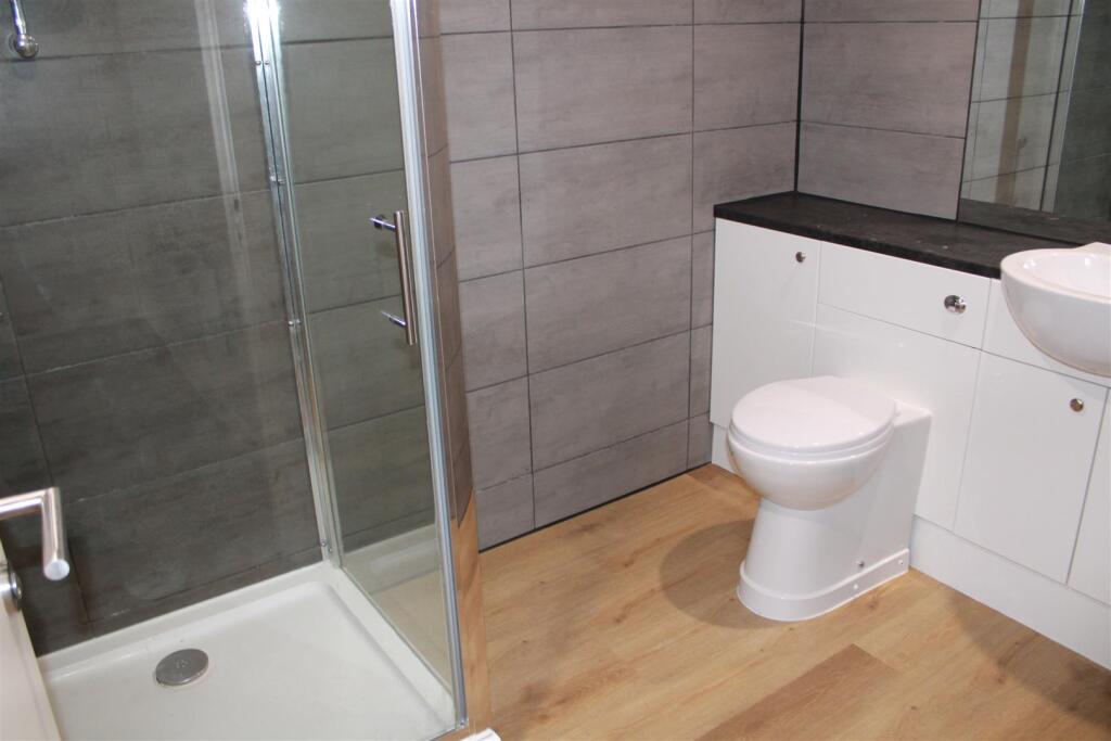 Additional image 7 of 150 High Street, West Bromwich