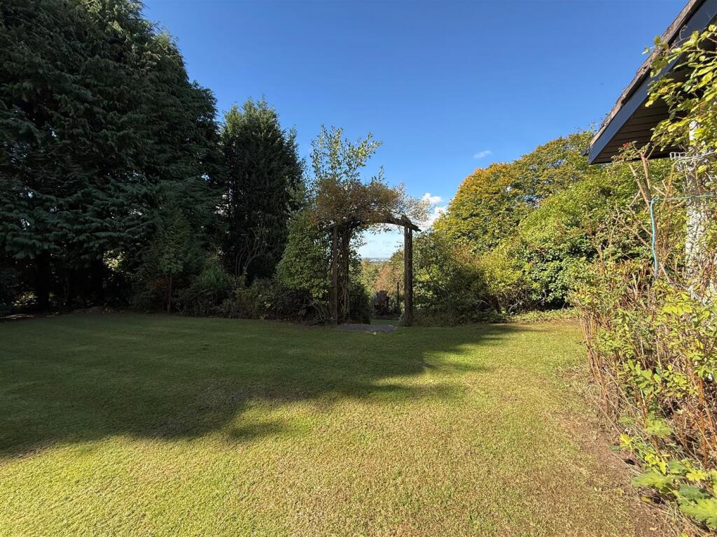 Additional image 26 of Western Avenue, Halesowen