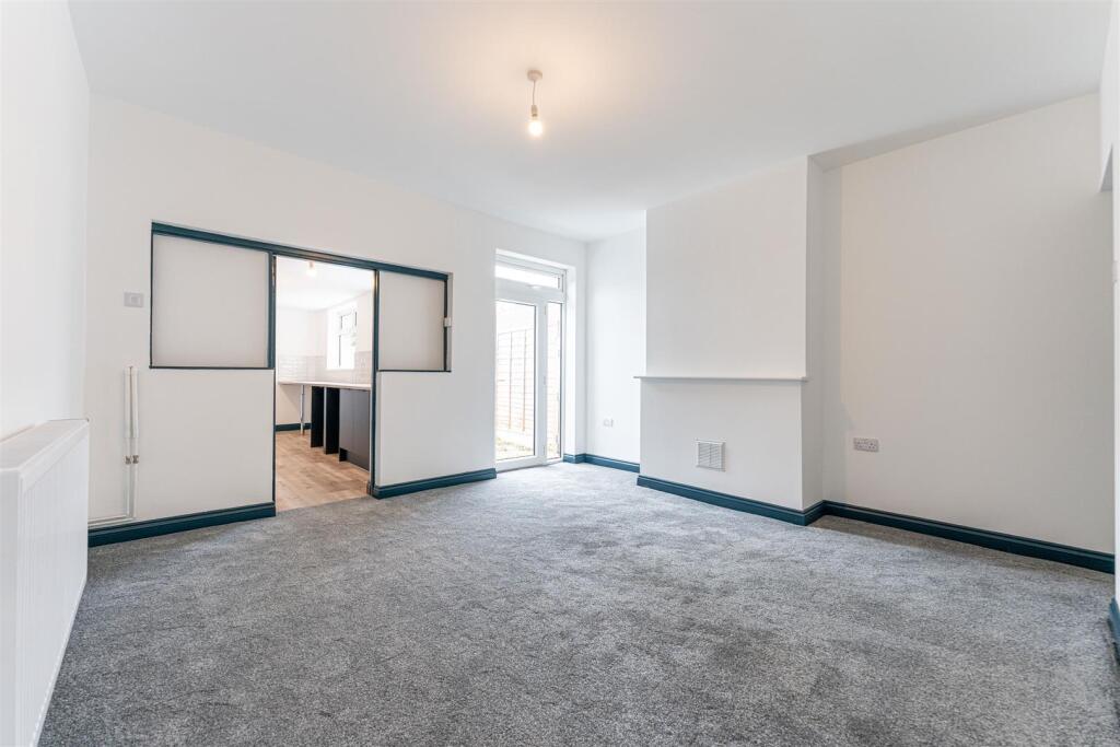 Additional image 3 of Lightwoods Road, Smethwick, B67