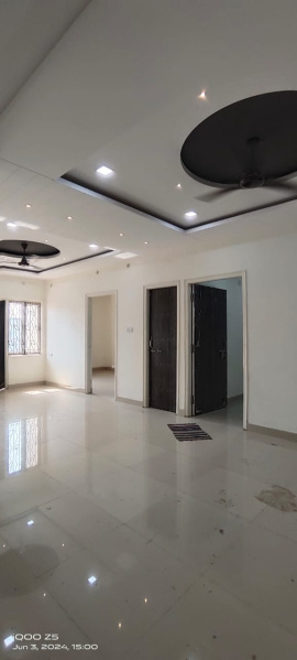 Additional image 2 of Sigra, Varanasi