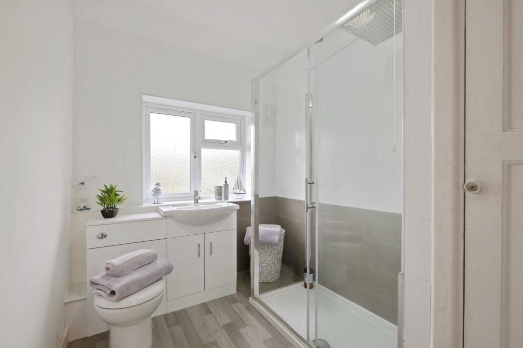 Additional image 8 of Oak Road, Catshill, B61