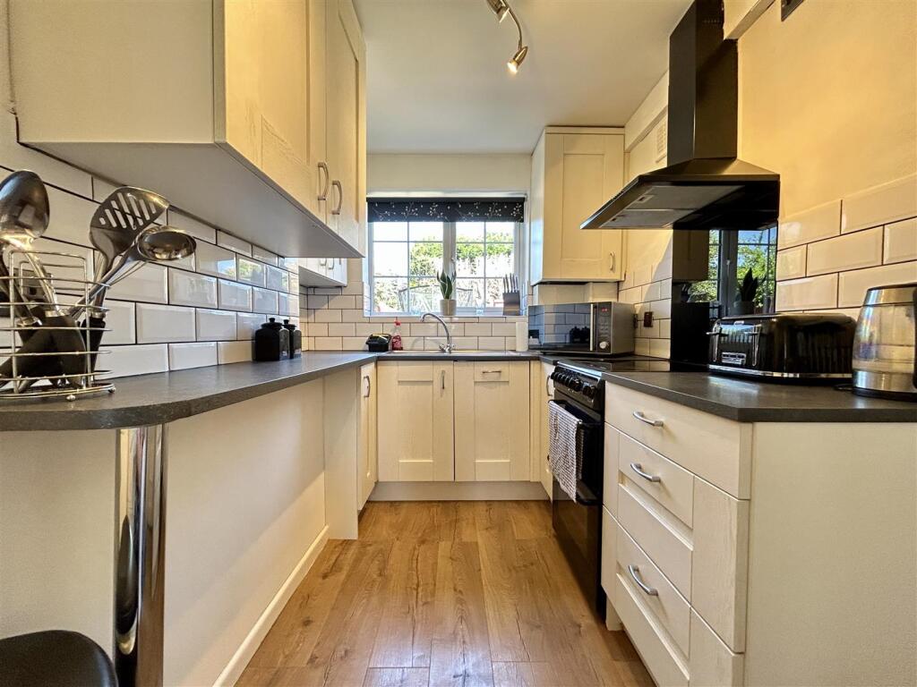 Additional image 9 of Cranmoor Crescent, Halesowen