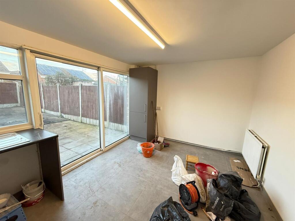 Additional image 6 of Open To Company Let: Ardav Road, West Bromwich