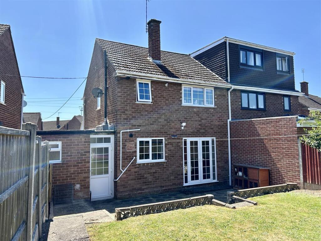 Additional image 17 of Cranmoor Crescent, Halesowen