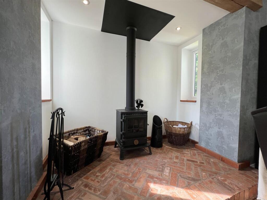 Additional image 5 of St Kenelms Road, Romsley, Halesowen