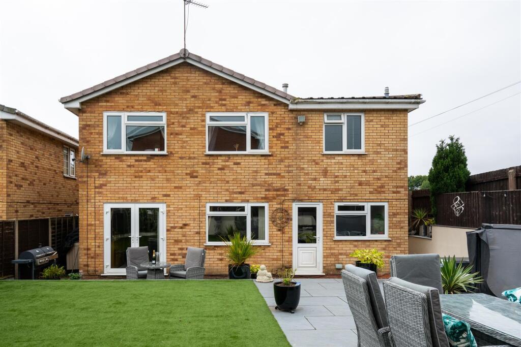 Additional image 23 of County Park Avenue, Halesowen