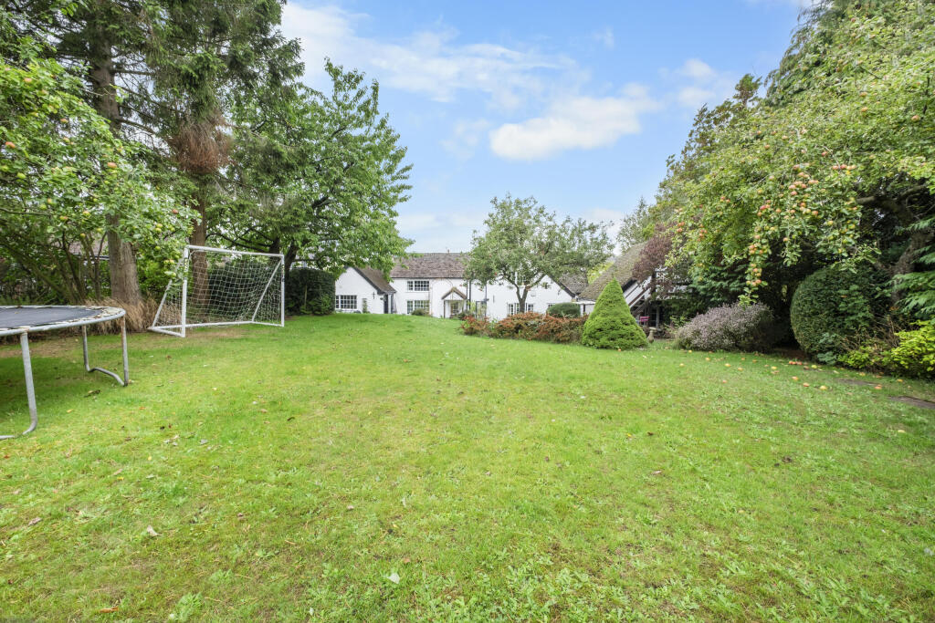 Additional image 40 of Parish Hill, Bournheath, Bromsgrove B61 9JH