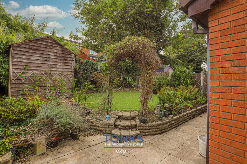 Additional image 11 of Conifer Paddock, Halesowen, B62 9LZ