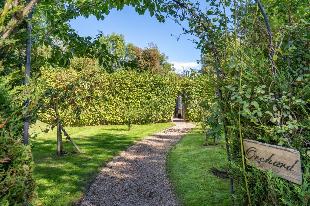 Additional image 34 of Sandhills Green, Alvechurch, B48