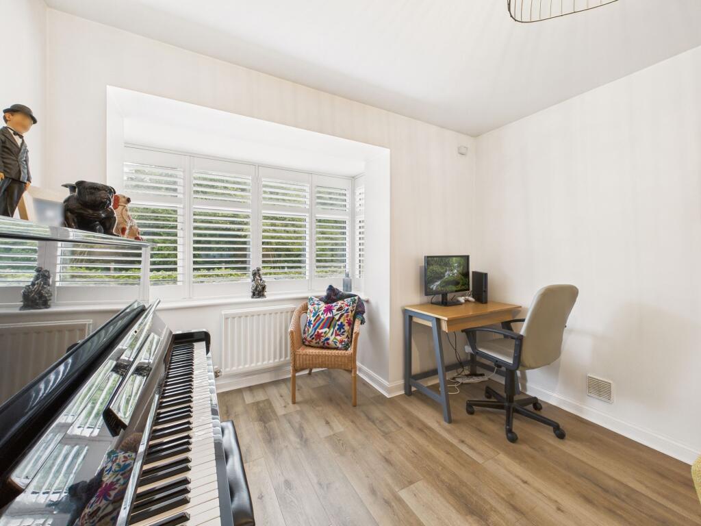 Additional image 5 of Cowslip Close, Catshill, B61