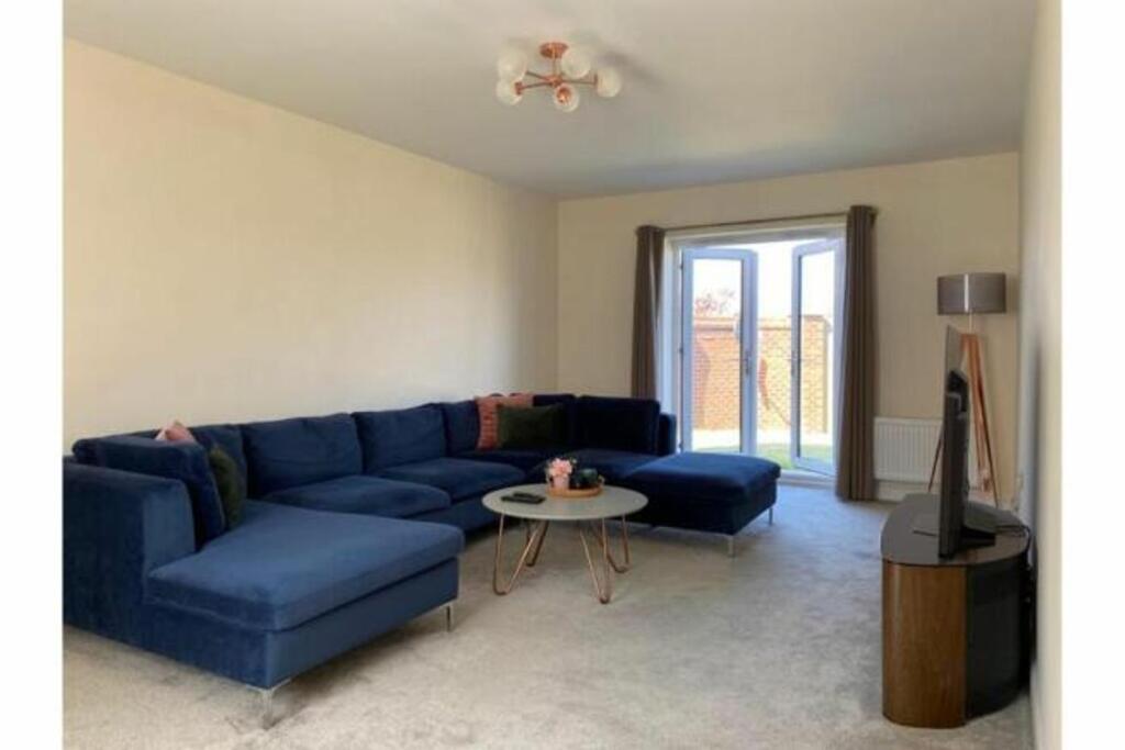 Additional image 14 of Bhullar Way, Oldbury, B69