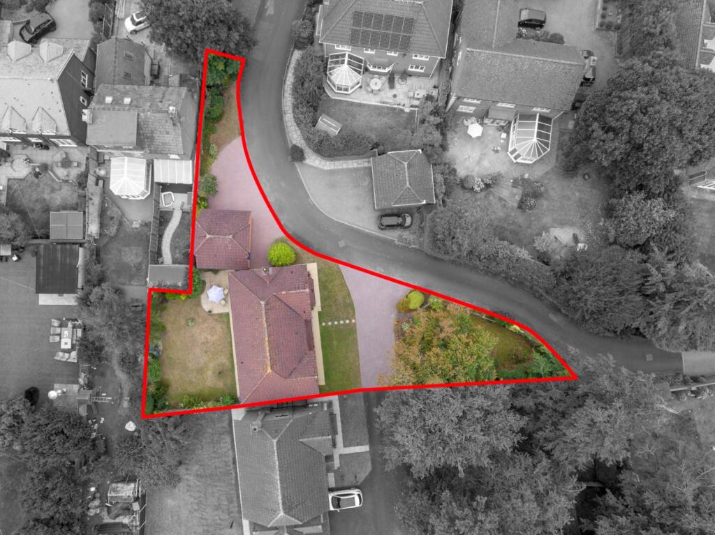 Additional image 27 of Whitford Gardens, Bromsgrove, Worcestershire, B61