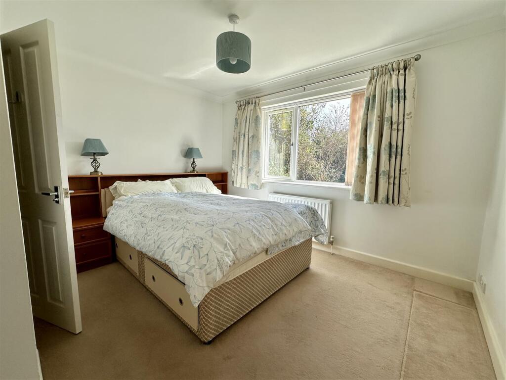 Additional image 18 of Poplar Close, Oversley Green, Alcester