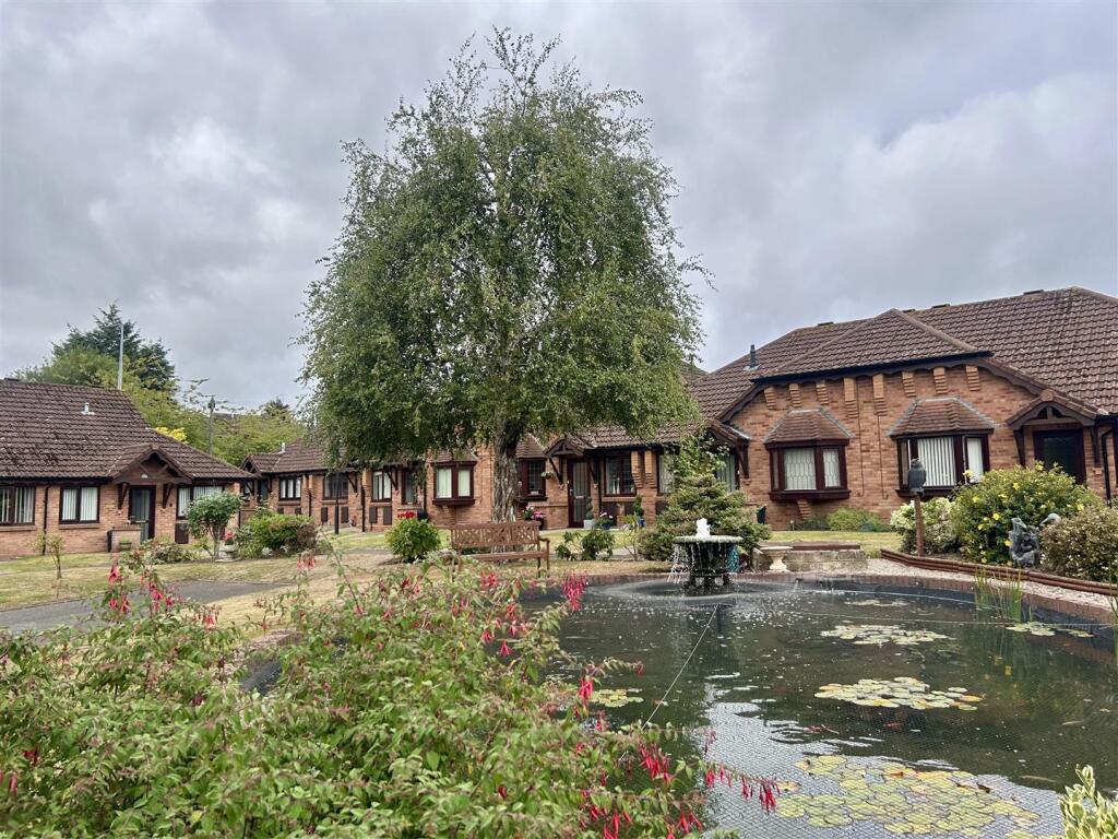 Additional image 23 of Linden Glade, Stourbridge Road, Halesowen