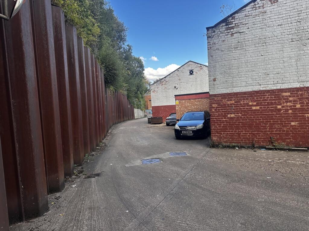 Additional image 4 of Clow Business Park, Garratts Lane, Cradley Heath, B64 5RG