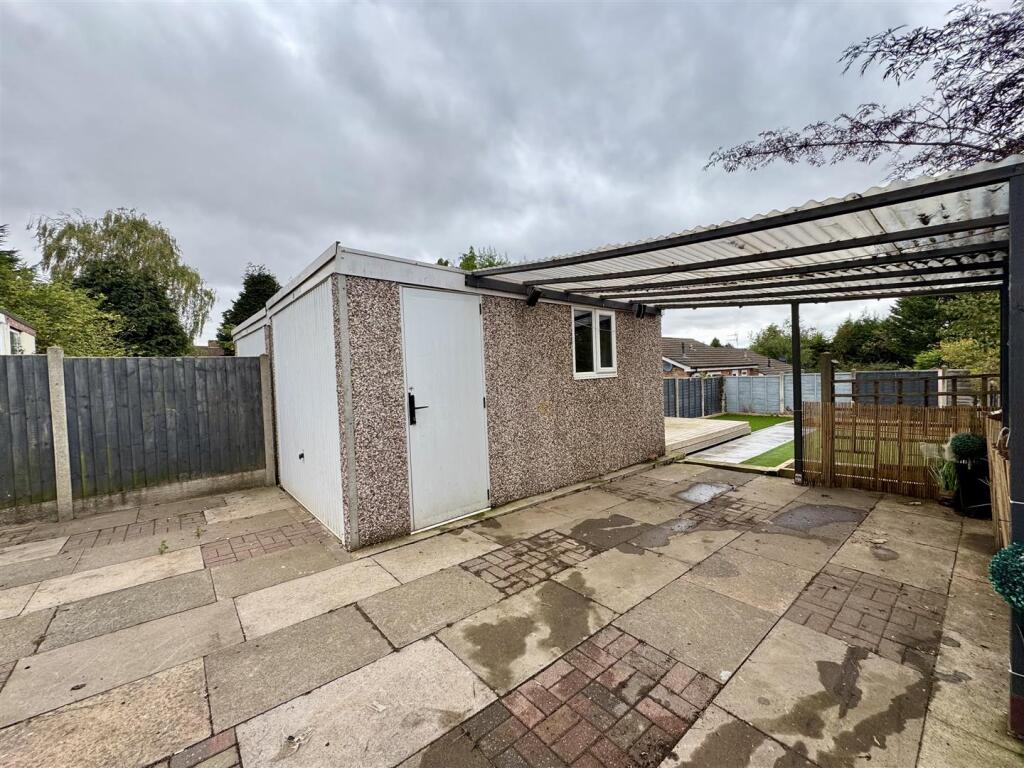 Additional image 19 of Woodrow Lane, Catshill