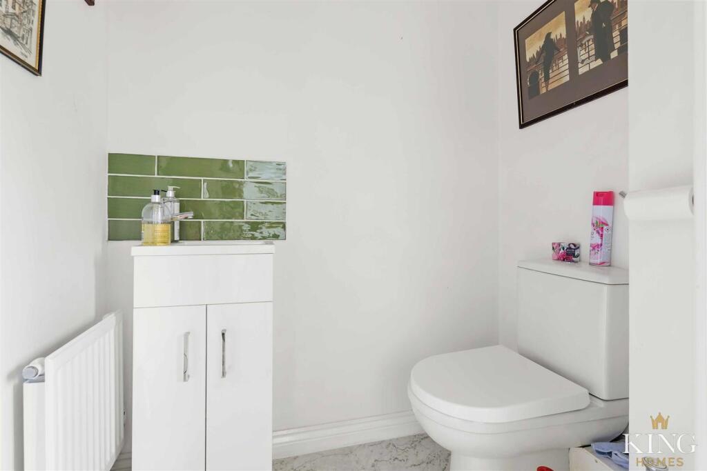 Additional image 8 of Chestnut Way, Bidford-On-Avon, Alcester