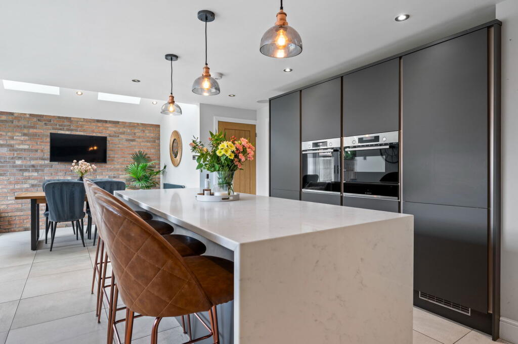 Additional image 3 of 74 Station Road, Wythall