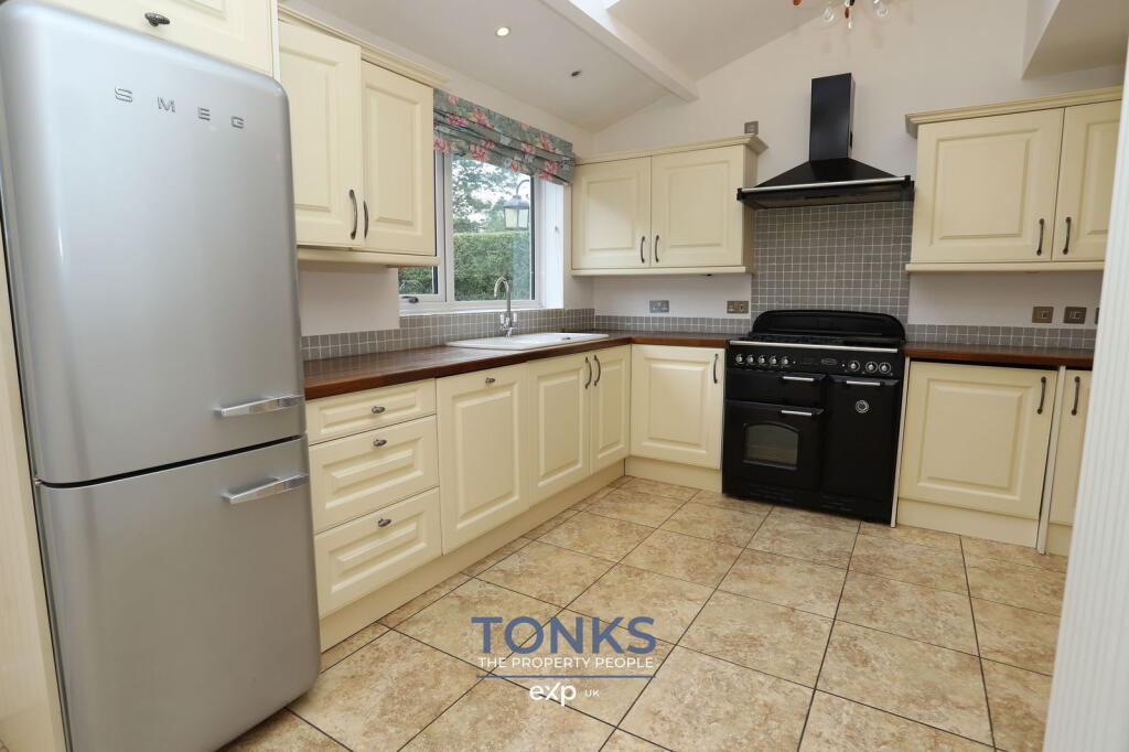 Additional image 5 of NO CHAIN - Stunning period property on tree-lined road - Haden Park Rd, Cradley Heath, B64 7HF