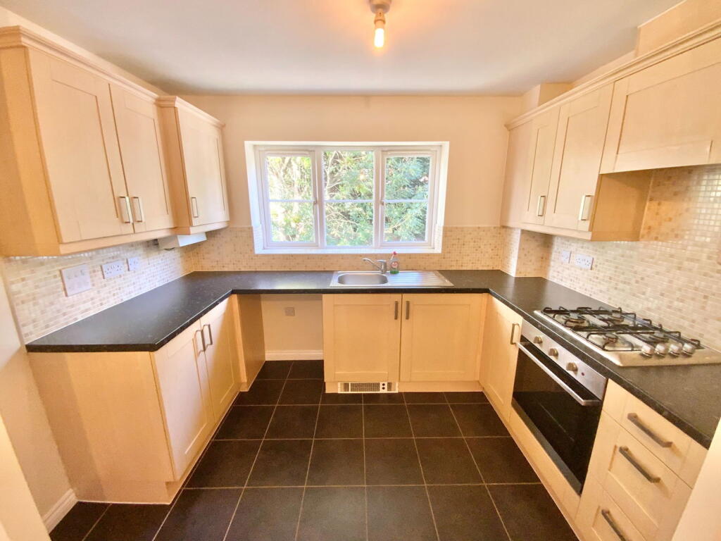 Additional image 4 of HALESOWEN, Brett Young Close